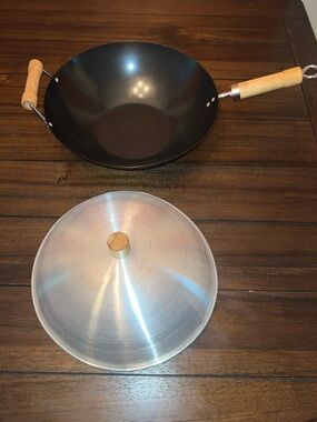 Joyce Chen Non Stick Teflon Coated Aluminum Cover Wok